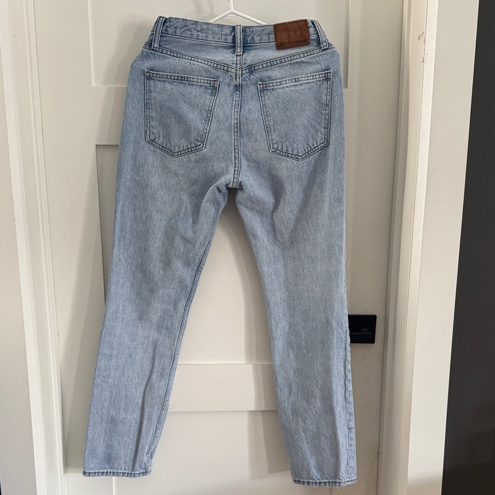 Denim Forum Faded Blue Jeans - Picture 5 of 7
